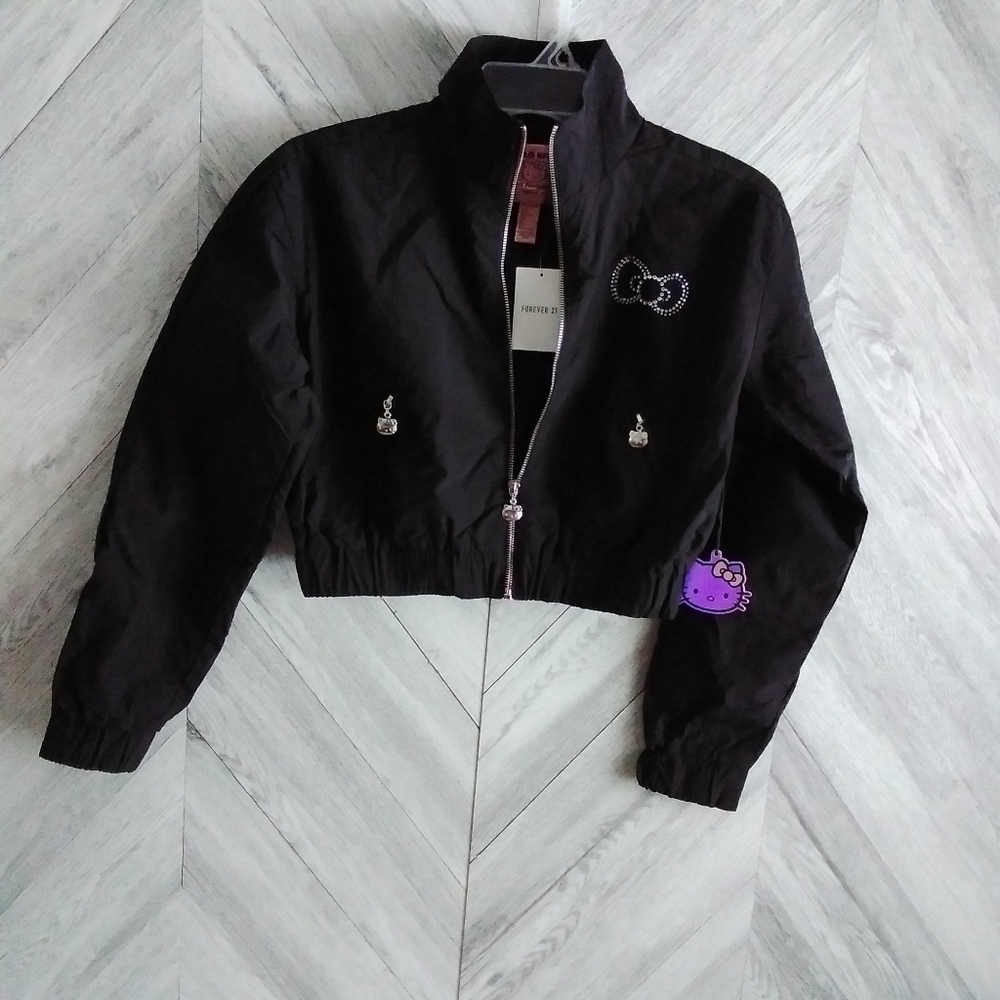 Forever 21 Hello Kitty Cropped Windbreaker Jacket Sz:S (4-6) Women's Black/Multi